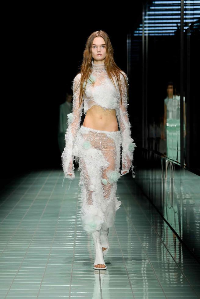 SPORT MAX 2024春夏系列在面料使用、服装廓形方面都有巨大的突破。（SPORT MAX提供/林欣仪米兰传真）