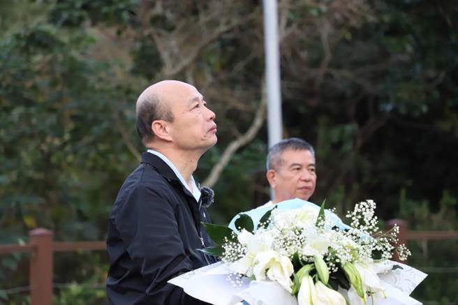 王浅秋透露，韩国瑜（图）是国民党员却屡被点名，现在状况是有苦不说，而且没被授权促成整合，只能被迫低调，回到党内站台当吉祥物。（示意图／取自韩国瑜脸书）