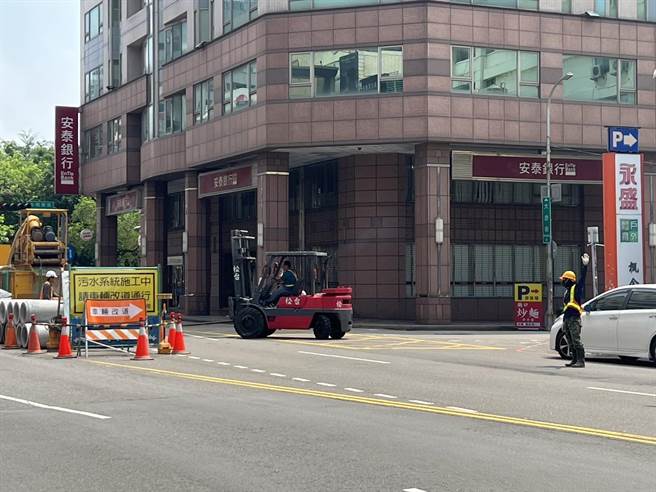 台中市截至去年底全市污水处理率为六都第3、公共污水下水道普及率为六都倒数第2，议员认为接管率仍待提升。(林欣仪摄)