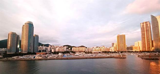 韩国「海洋首都」釜山，海鲜资源丰富，受外来文化影响，蕴育釜山出独特的城市风情与多元美食特色。(陈韵萍摄)