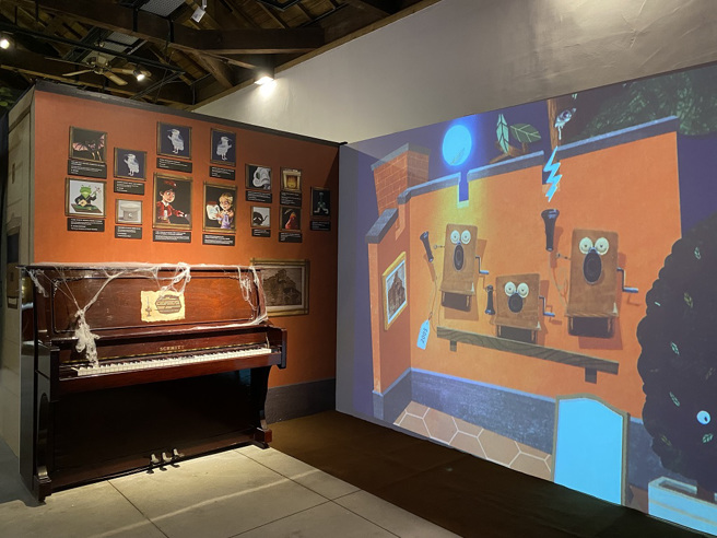 淡水古蹟博物馆推荐农历7月必看《18「古」怪事》特展，展览收录18件怪奇故事，包括鬼火。(图/新北市政府文化局提供)