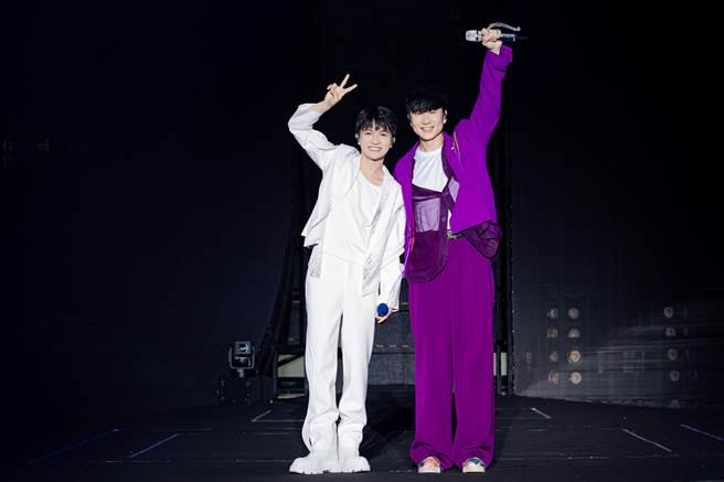 JJ邀請周深擔任演唱會嘉賓。（JFJ PRODUCTIONS提供）