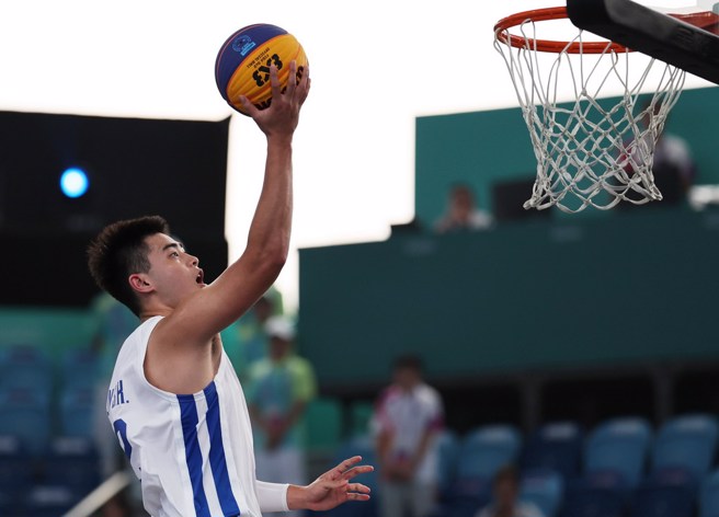 林信宽切入上篮取分。(取自杭州亚运官网)
