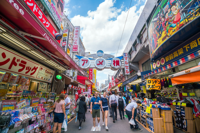 海外遊客訪日時越常使用信用卡，日本信用卡公司的虧損越嚴重。（示意圖／shutterstock）