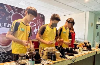大竹國中咖啡飄香 鼓勵高關懷學生習一技之長