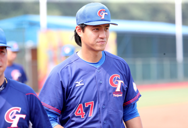 中信兄弟郑浩均出战杭州亚运前有手部紧绷的情况，目前已无大碍。（郑任南摄）