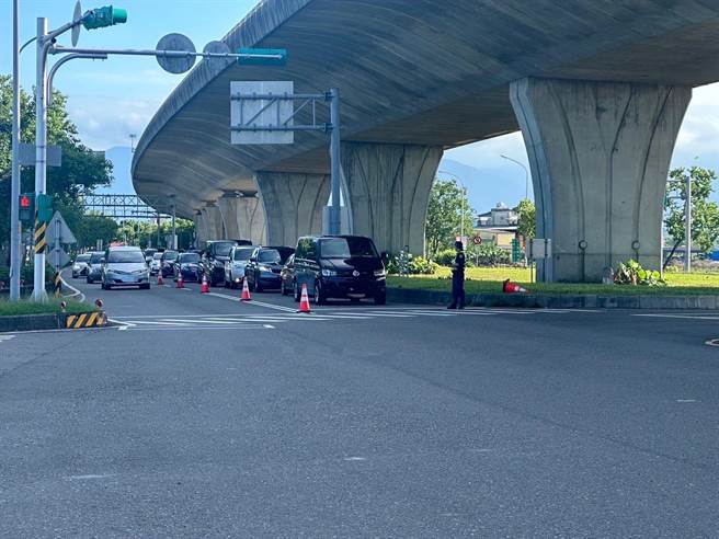 中秋、国庆连假接连到来，宜兰警方已编排交通疏导勤务，也请用路人多加配合并避开壅塞时段。（宜兰县警察局提供／李忠一宜兰传真）