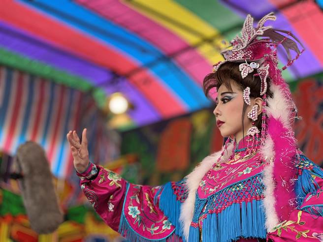 邵雨薇在《火星上的维纳斯》粉墨登场。（CJ ENM HK提供）