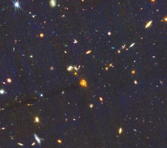 新愛因斯坦環 距地球210億光年