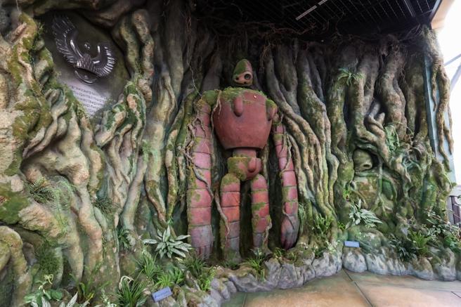 《天空之城》的机器人兵，完美呈现了长满青苔的细节。（甲上娱乐提供）