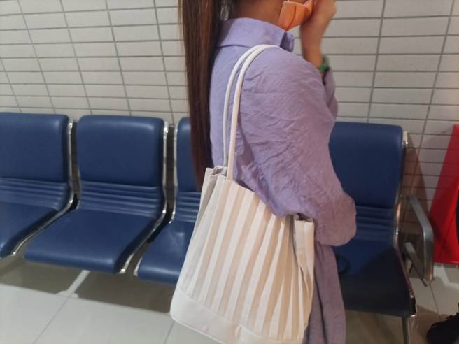 烧死8口的逆子陈彦翔28日上午遭新竹地院宣判死刑、褫夺公权终身。（邱立雅摄）