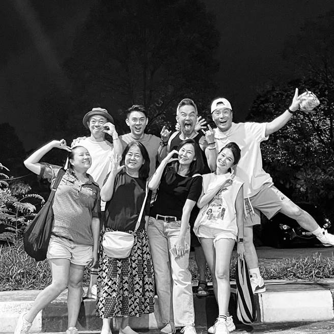 李铭忠在脸书分享和张咏华聚餐的合照悼念。（摘自李铭忠脸书）