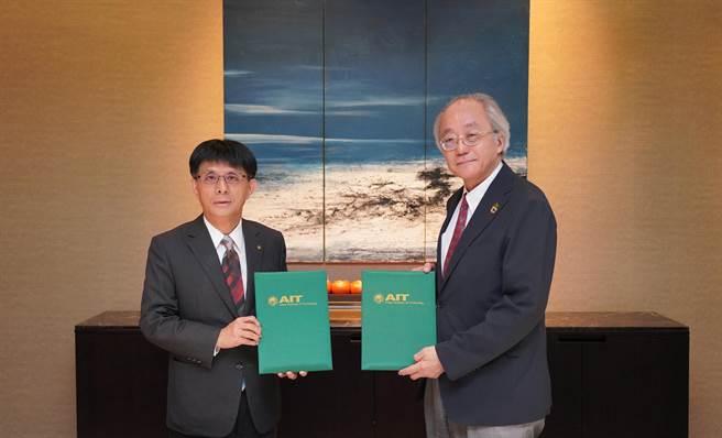 中租控股携手泰国亚洲理工学院，培育国际人才。（中租提供）