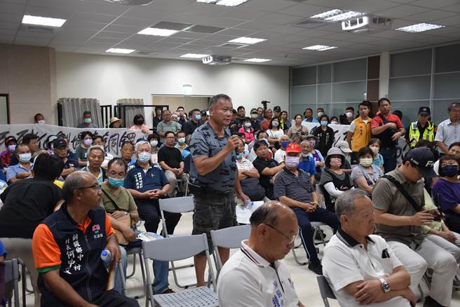 苗栗县政府规画在铜锣乡中平村建置畜牧循资环资源利用研究中心，引来部分村民反对。（谢明俊摄）