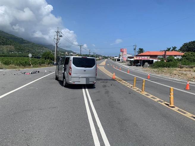 台9线太麻里乡香兰路段今天中午发生两车对撞事故。（大武警察分局／蔡旻妤台东传真）