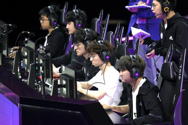 中华队今(28日)四强赛击败越南队，明将与韩国队争夺金牌。（中华奥会提供）