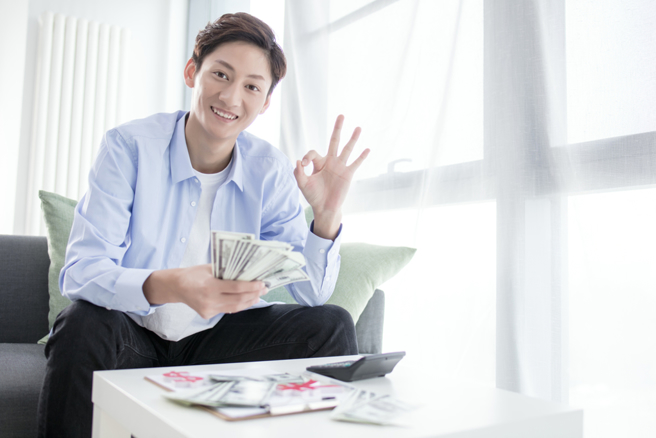 生肖属虎、马、兔和蛇的人在10月财运最旺，属兔者会有贵人助力，在混乱中也有机会赚到钱。(示意图/达志影像)