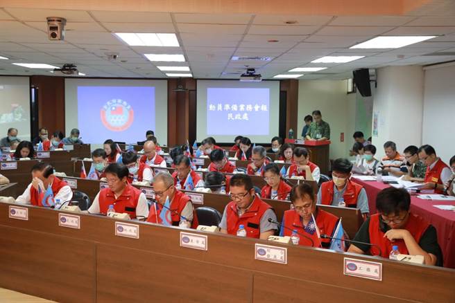 ▲基隆市政府各局处首长及代表出席三合一会报会议。（基隆市政府提供／徐佑升基隆传真）