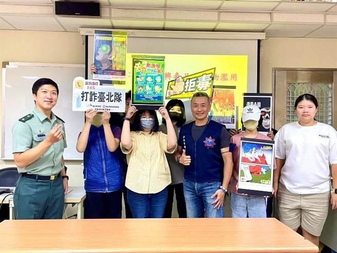 大安防诈交通宣导团深入校园，进行识诈、交通、妇幼安全宣讲。（翻摄照片／林郁平台北传真）