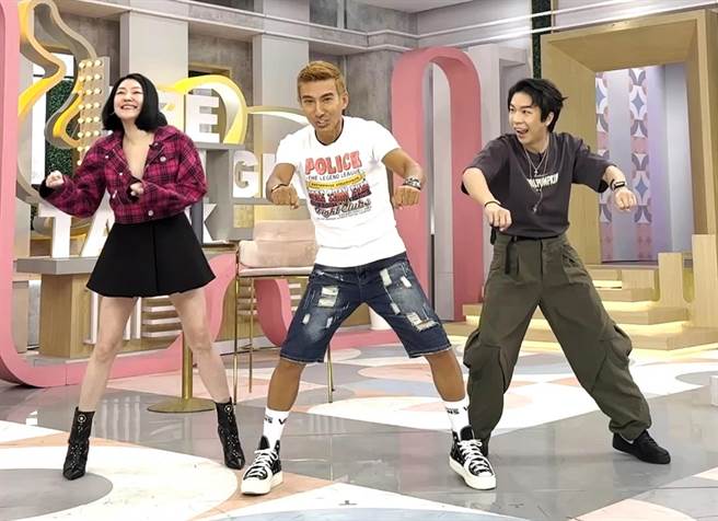 徐熙娣（左起）、潘若迪和派翠克难得一起展现舞技。（艾迪升传播提供）