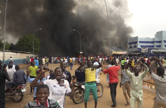 尼日西南部遭叛亂分子攻擊 至少12名士兵死亡