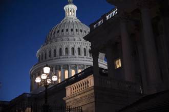 美國聯邦眾議院通過臨時支出案 暫時避免政府關門