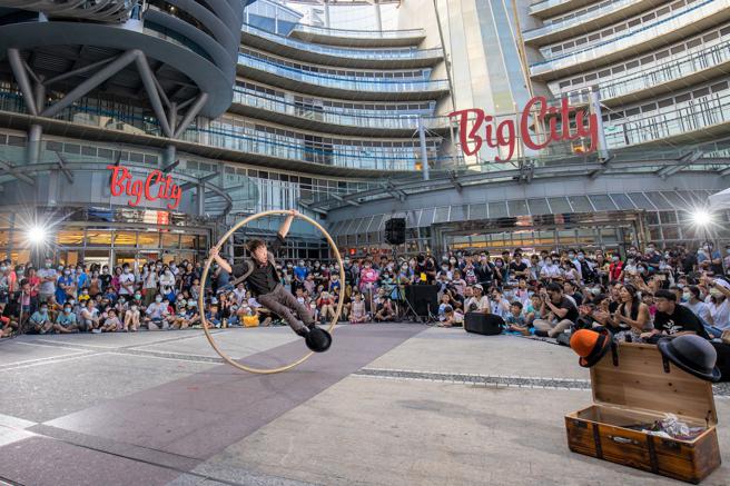 远东巨城致力推动街艺文化在「Big City街头艺术节」中茁壮，得以交流与传承。（远东巨城提供）