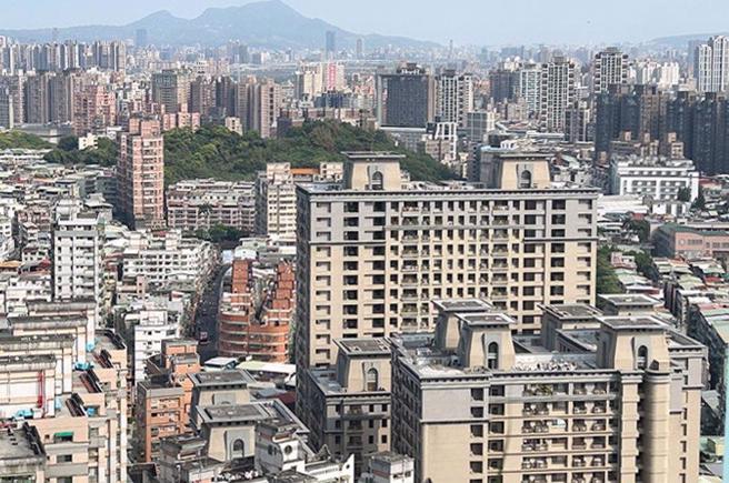 謝金河表示，台商匯錢回來，除了帶動股市大漲，房價也居高不墜。（資料照）