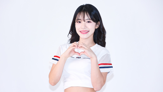 李多慧用心介绍台湾美食。(图／中时资料照)