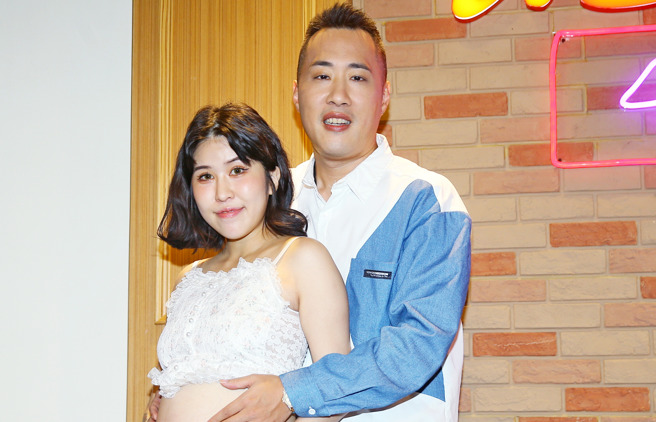 余祥铨与柔柔将在11月24日迎来宝贝女儿。（图／中时资料照）