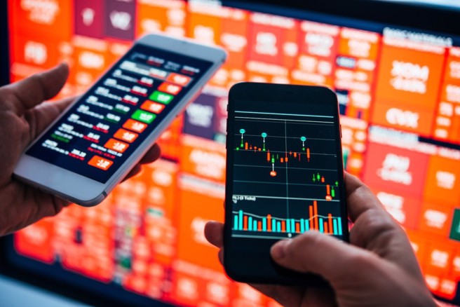 92万股东领红包！ 0056季配1.2元，10／19除息。（示意图／Shutterstock）