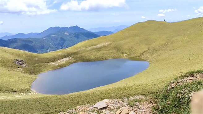 因应小犬颱风来袭，嘉明湖公园步道自明起预警性封闭，已核准住宿的山友可申请全额退费。（读者提供／萧嘉蕙台东传真）