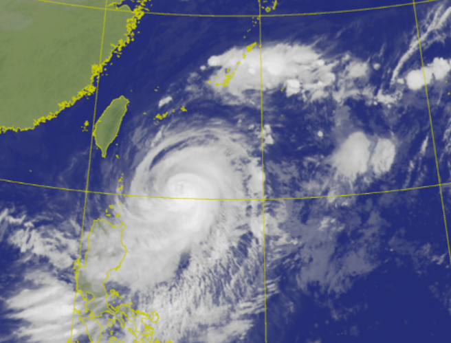 小犬颱风来势汹汹。（图取自气象署网页）