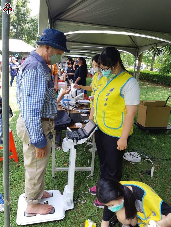 劳动部职安署今天举办「劳工健康服务成果发表会暨推动职场健康服务绩优单位及人员表扬」。（报系资料照）