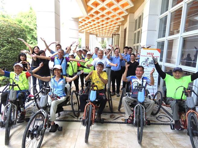 台中市工商发展投资策进会举办「2023台中自行车周」，超过300家厂商展出最新的自行车相关产品。(林欣仪摄)