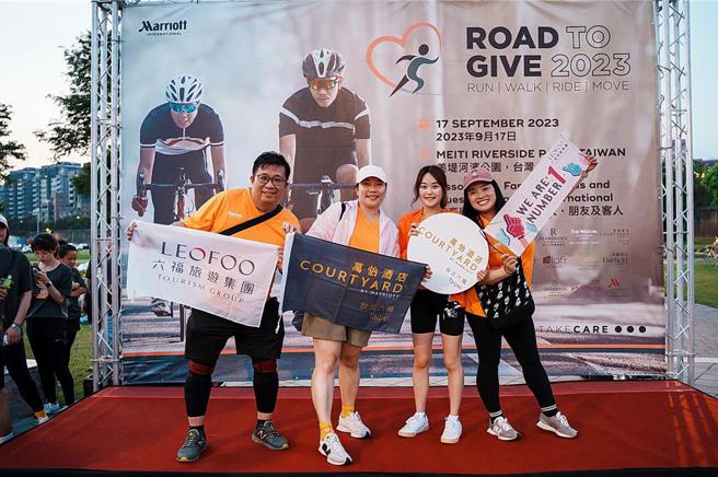 六福旅游集团(2705)启动「员工持股信托」计画，协助员工储蓄理财，也有效连结员工利益与企业绩效，吸引优秀人才投入并提升员工稳定度，留住关键人才。图／六福旅游集团