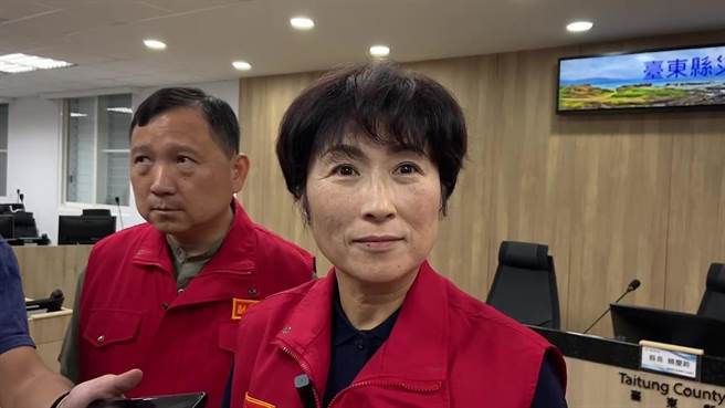 台东县4日除兰屿、绿岛全天停班课外，其余地区自下午起停止上班上课。（蔡旻妤摄）