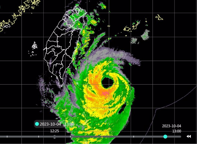 吴圣宇说明花东虽进入暴风圈，却没有降雨的原因。（翻摄自天气职人吴圣宇脸书）