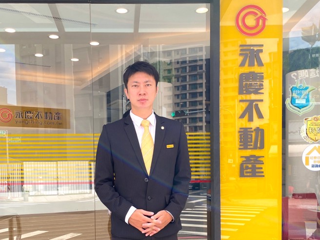 永庆不动产竹北高铁展毅加盟店营运1年，业绩已超过6,200万元，联卖业绩就占5千多万，成绩相当傲人！（图片来源：永庆房产集团）