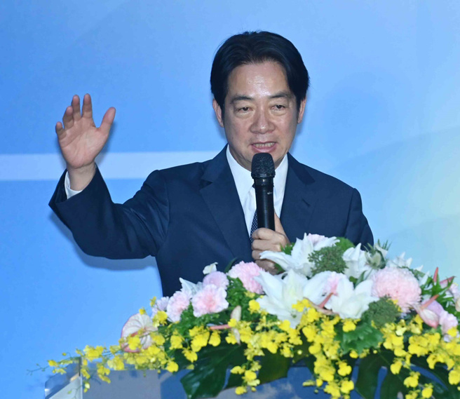 赖清德被质疑不敢正面回应绿营多如牛毛的贪腐弊端，只敢用话术反问，意图制造学生寒蝉效应。（示意图／资料照）