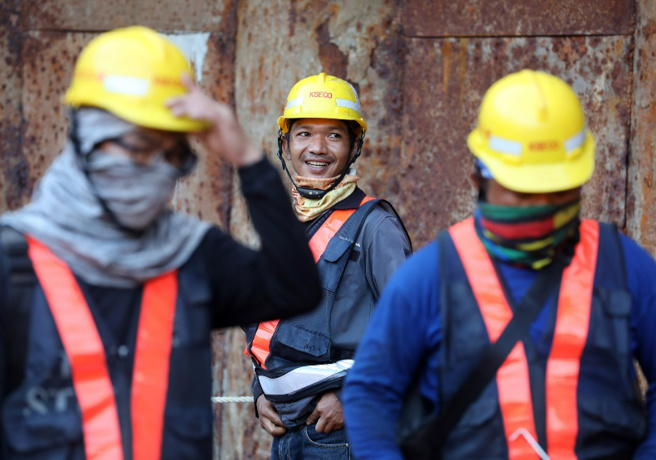 勞動部預估此次基本工資調漲，受惠勞工多屬技術力較末端的為主，民眾普遍無感。（圖/遠見提供）