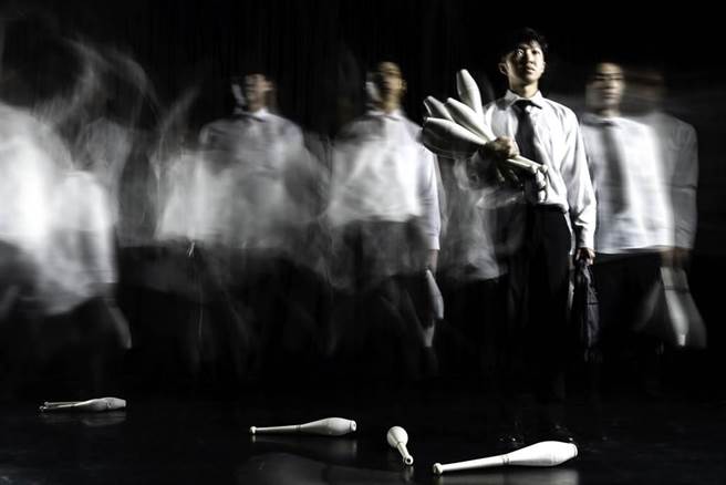 FOCA福尔摩沙马戏团将在墨尔本艺穗节演出作品《Mr. III 三 III》。（FOCA福尔摩沙马戏团提供／李欣恬台北传真）