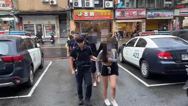 范男使出美人計，利用梁姓少女將王男誘出。（警方提供）