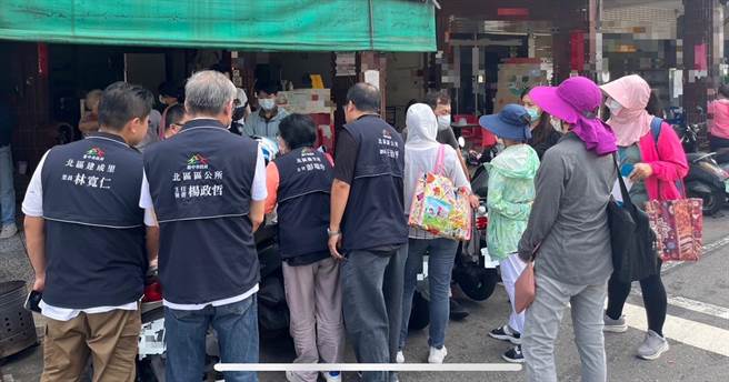 台中市本土登革热疫情4日再爆太平山区群聚事件，卫生单位已通知区公所进行防治作业。（台中市政府提供／冯惠宜台中传真）