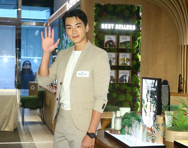 禾浩辰今出席保养品活动。（粘耿豪摄）