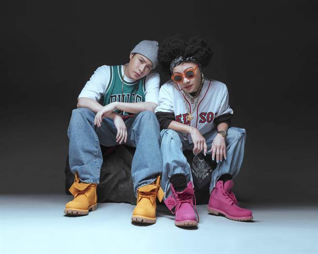 Timberland迎來50周年推出特別款彩色系列致敬經典6吋靴，並邀請比莉和周湯豪演繹。（Timberland提供／朱世凱台北傳真）