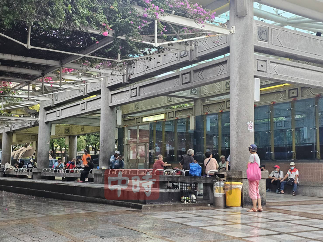 艋舺公园又被戏称为「街友公园」。（游定刚拍摄）