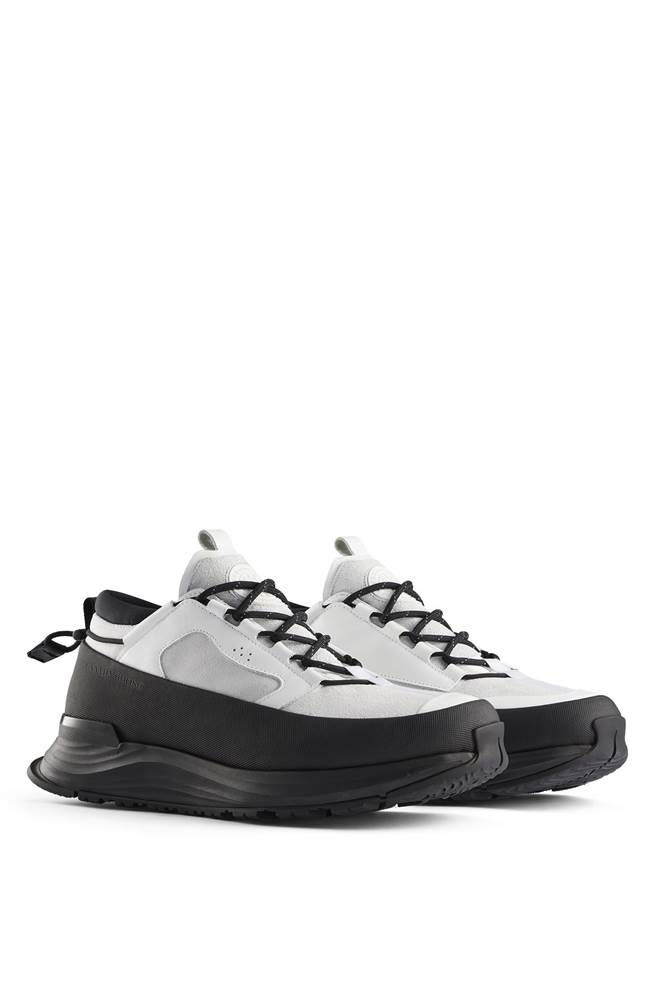 Canada Goose Glacier Trail 低筒运动鞋男款，1万5600元。。（Canada Goose 提供／林欣仪台北传真）