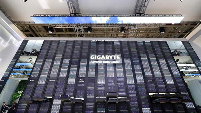 技嘉9月营收受惠AI伺服器放量出货，劲扬至162.7亿元创高。图／技嘉提供