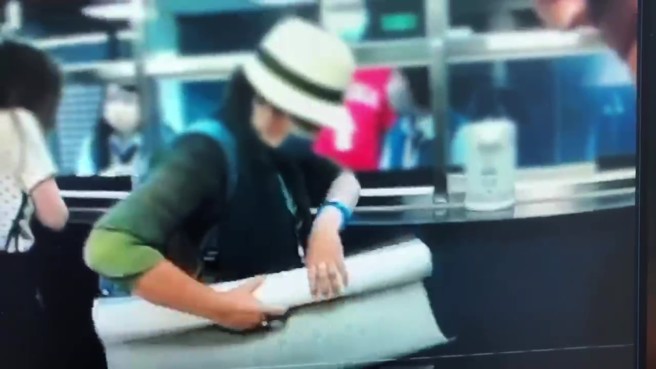 女書法家順利找回遺失的作品。（圖／翻攝畫面）